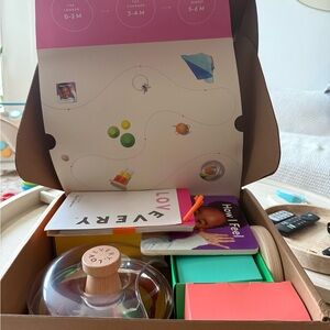 Love Every 9-10 Month Explorer Set